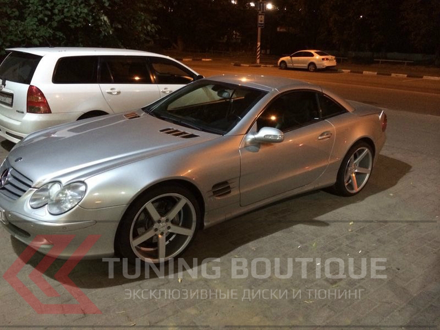 Mercedes SL на 20" дисках Vossen CV3 Matte Silver фото 2